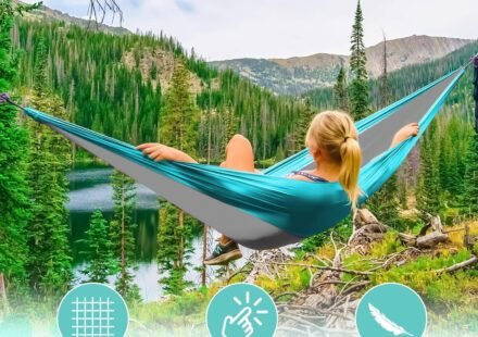 relax-anywhere-the-lightweight-2-person-camping-hammock